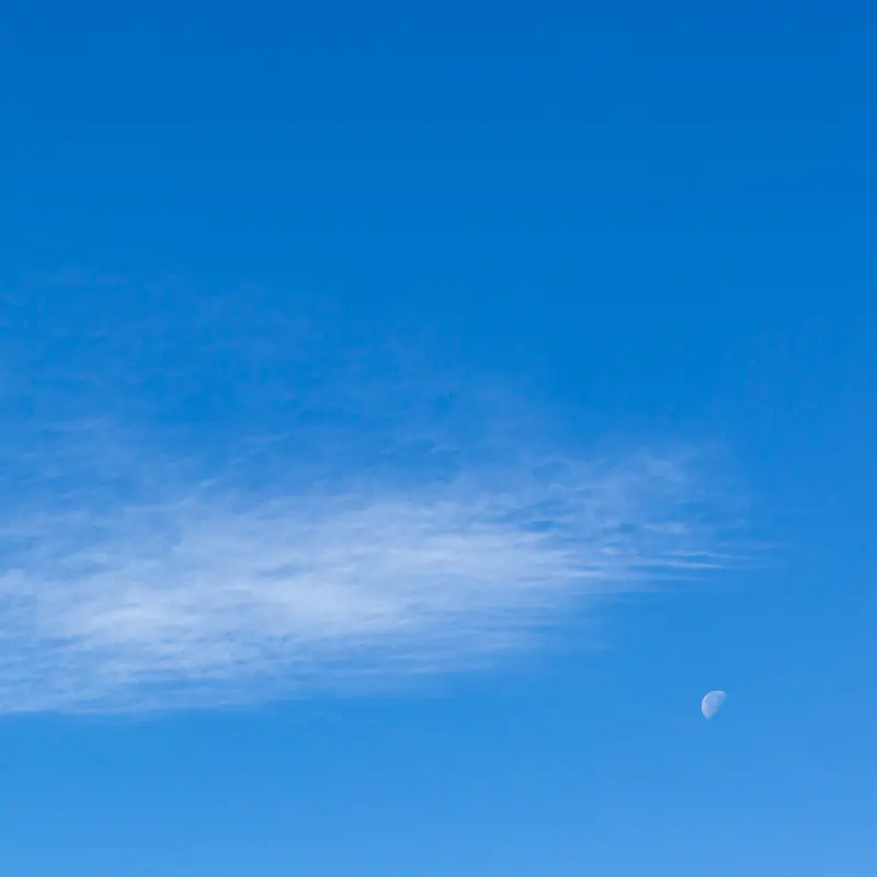 71 Clouds photograph